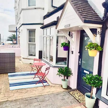 Bexhill Beautiful Sea Front Bungalow Exterior photo